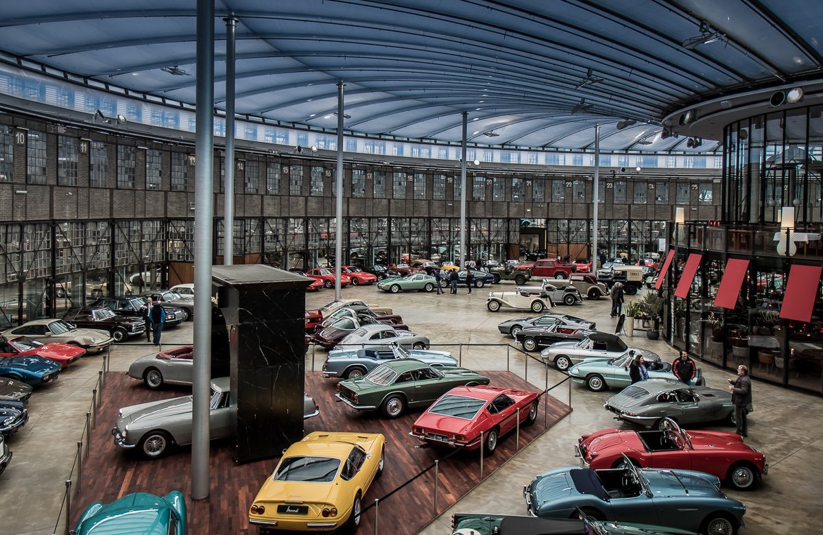 클래식 자동차 센터(클라식 레미제 뒤셀도르프)